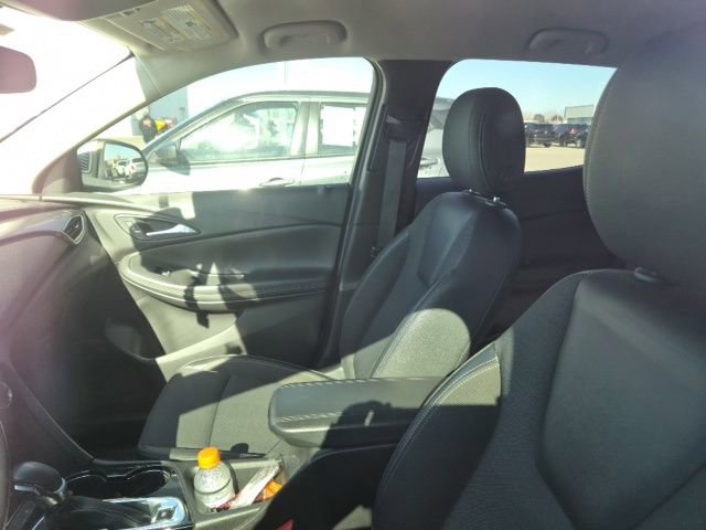 Used 2020 Buick Encore GX Preferred w/ Cold Weather Comfort Package FWD image 9