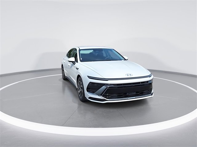 New 2026 Hyundai Sonata Blue video 2