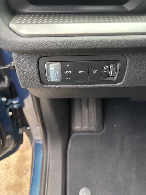 New 2026 Chevrolet Traverse LT w/ Driver Confidence Package image 20