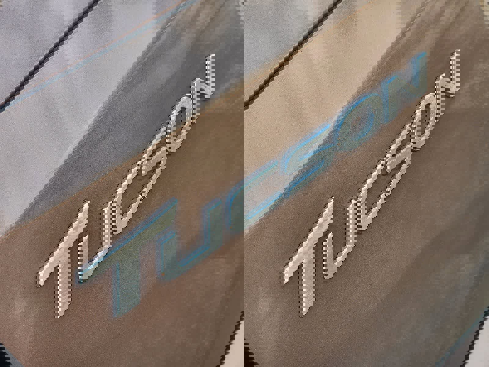 Used 2017 Hyundai Tucson Sport image 11