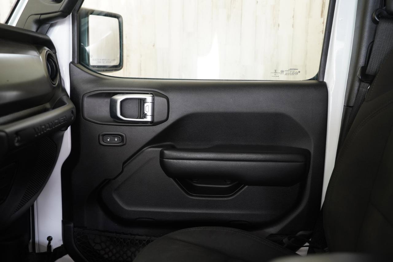 Used 2018 Jeep Wrangler Unlimited Sport S image 32