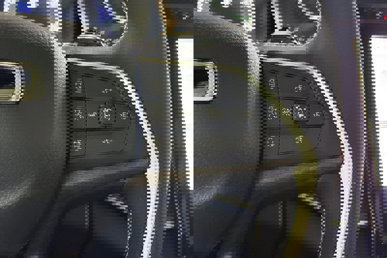 New 2025 Jeep Grand Cherokee L Limited w/ Black Appearance Package image 29