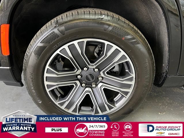 Used 2025 Jeep Wagoneer Series II AWD/4WD image 10