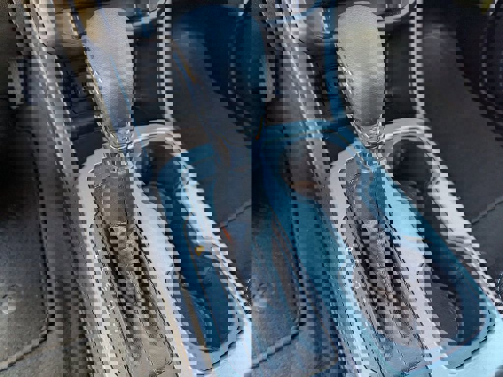 Used 2022 Chevrolet Colorado LT w/ LT Convenience Package image 21