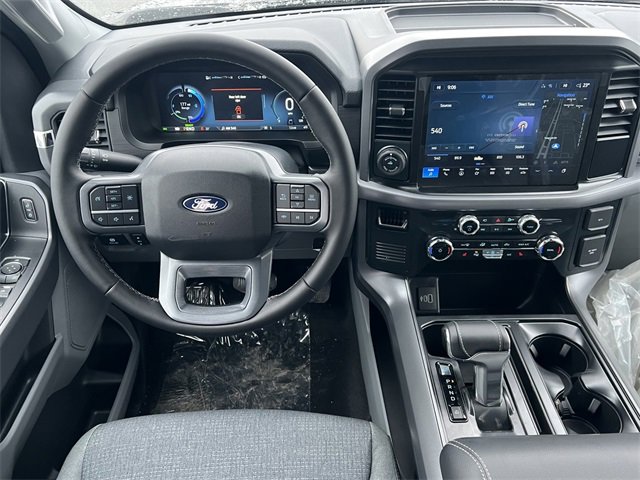 New 2025 Ford F150 Lightning XLT image 13