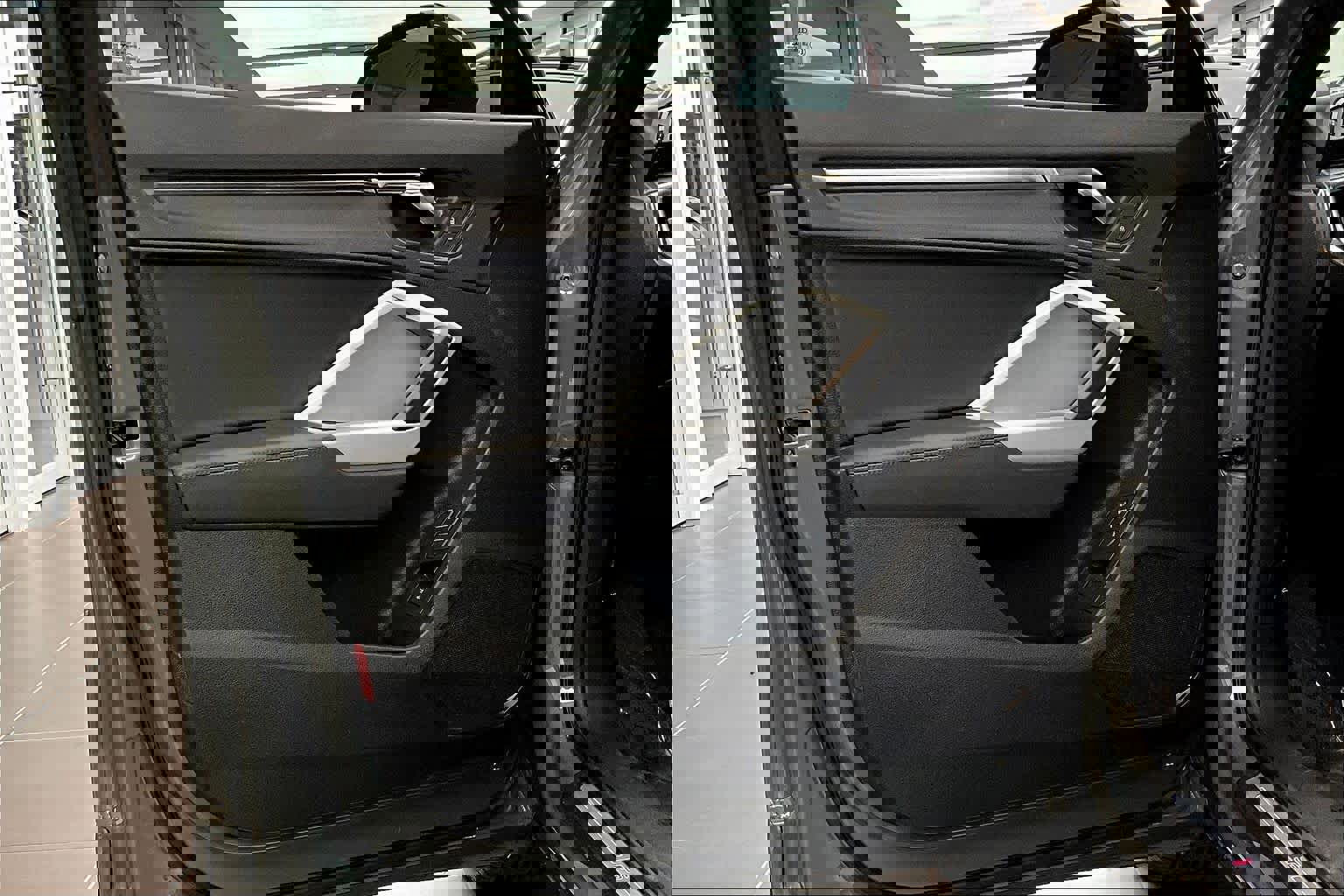 Used 2023 Audi Q3 2.0T Premium w/ Convenience Package image 21