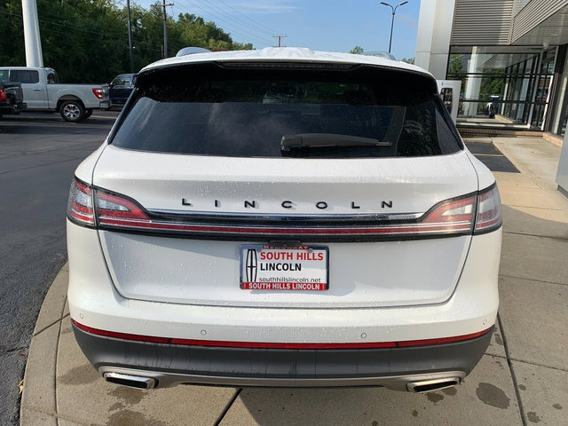 Certified 2023 Lincoln Nautilus Black Label AWD/4WD image 4