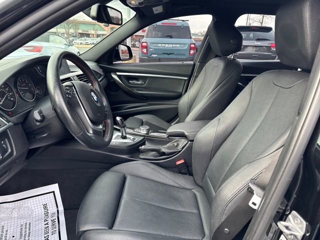 Used 2018 BMW 330e image 9