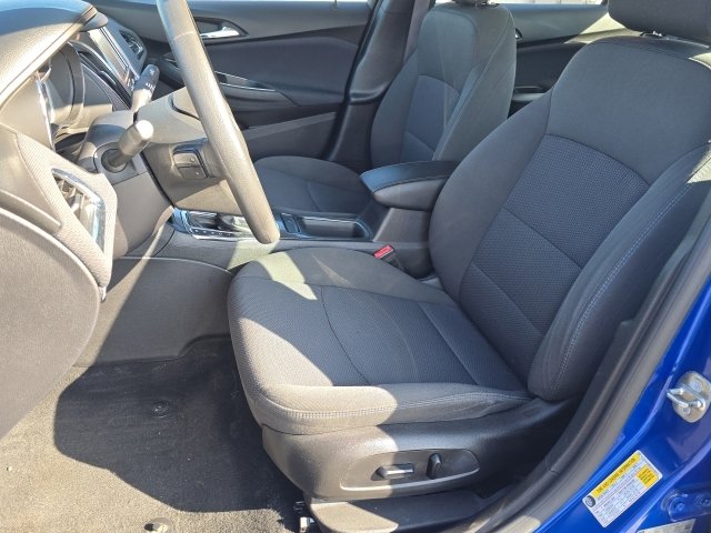 Used 2017 Chevrolet Cruze LT w/ Convenience Package image 15