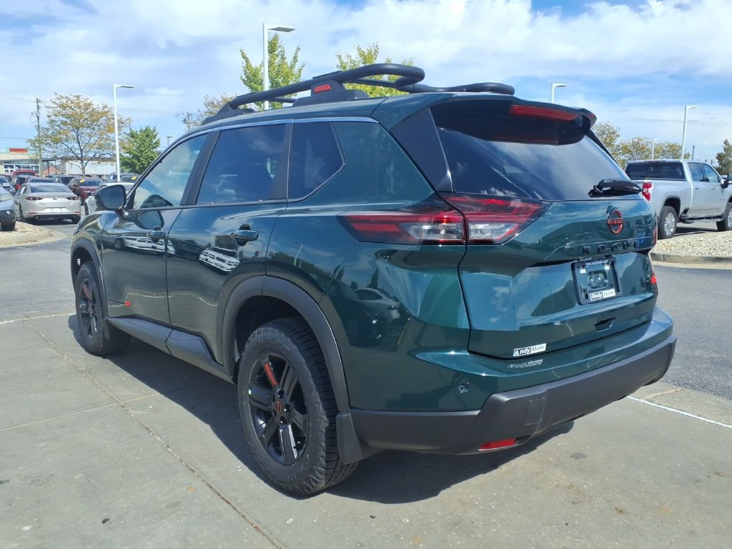 New 2027 Nissan Rogue SV w/ Rock Creek Premium Package AWD/4WD image 6