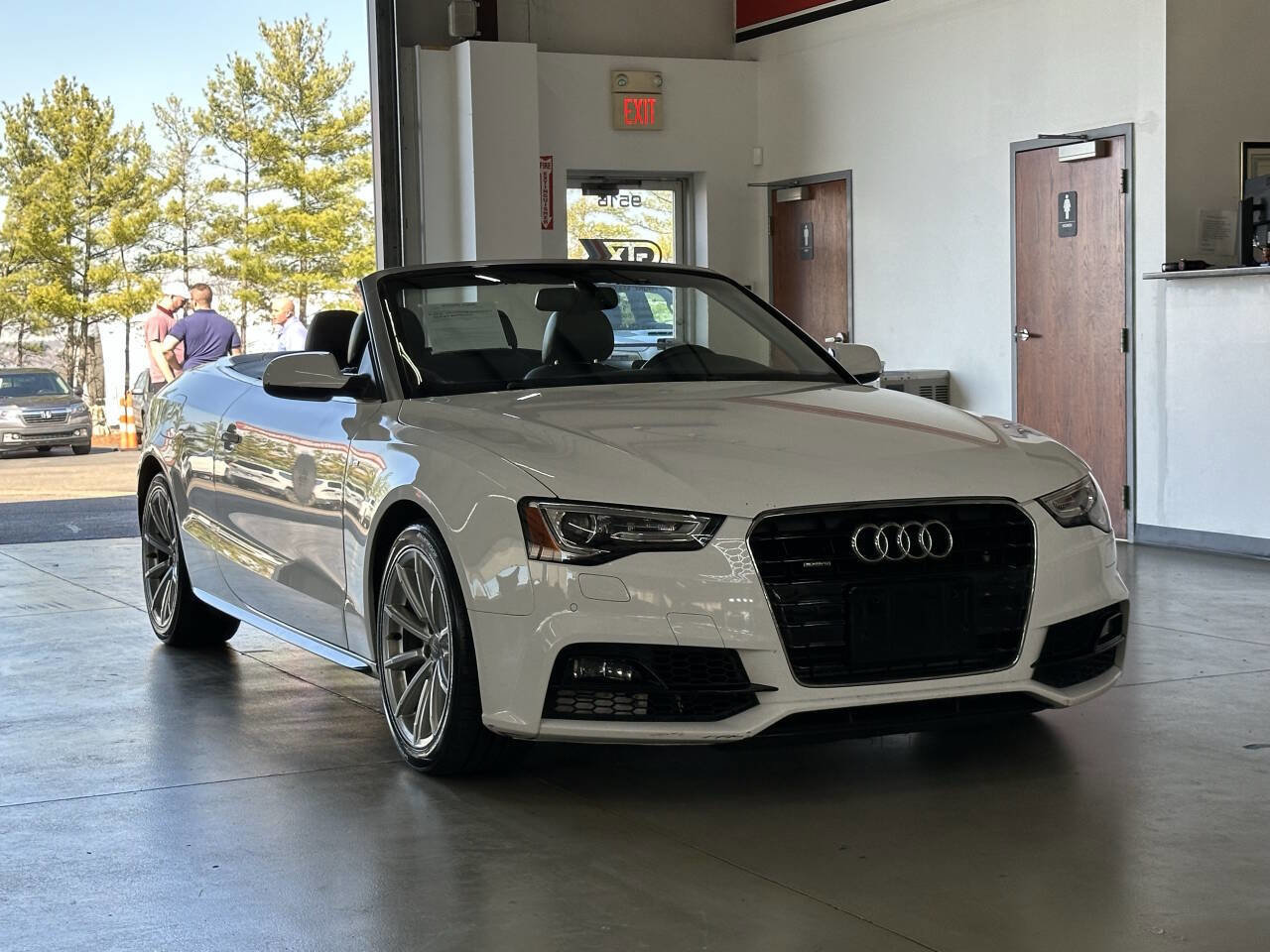 Used 2017 Audi A5 2.0T Sport w/ Technology Package image 2