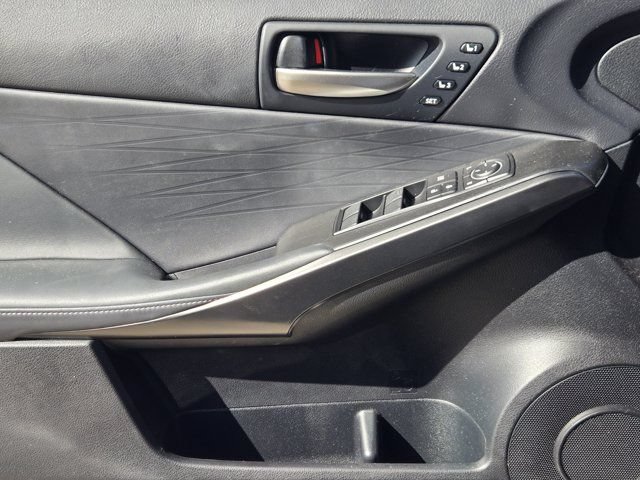 Used 2022 Lexus IS 300 w/ Premium Package RWD image 20