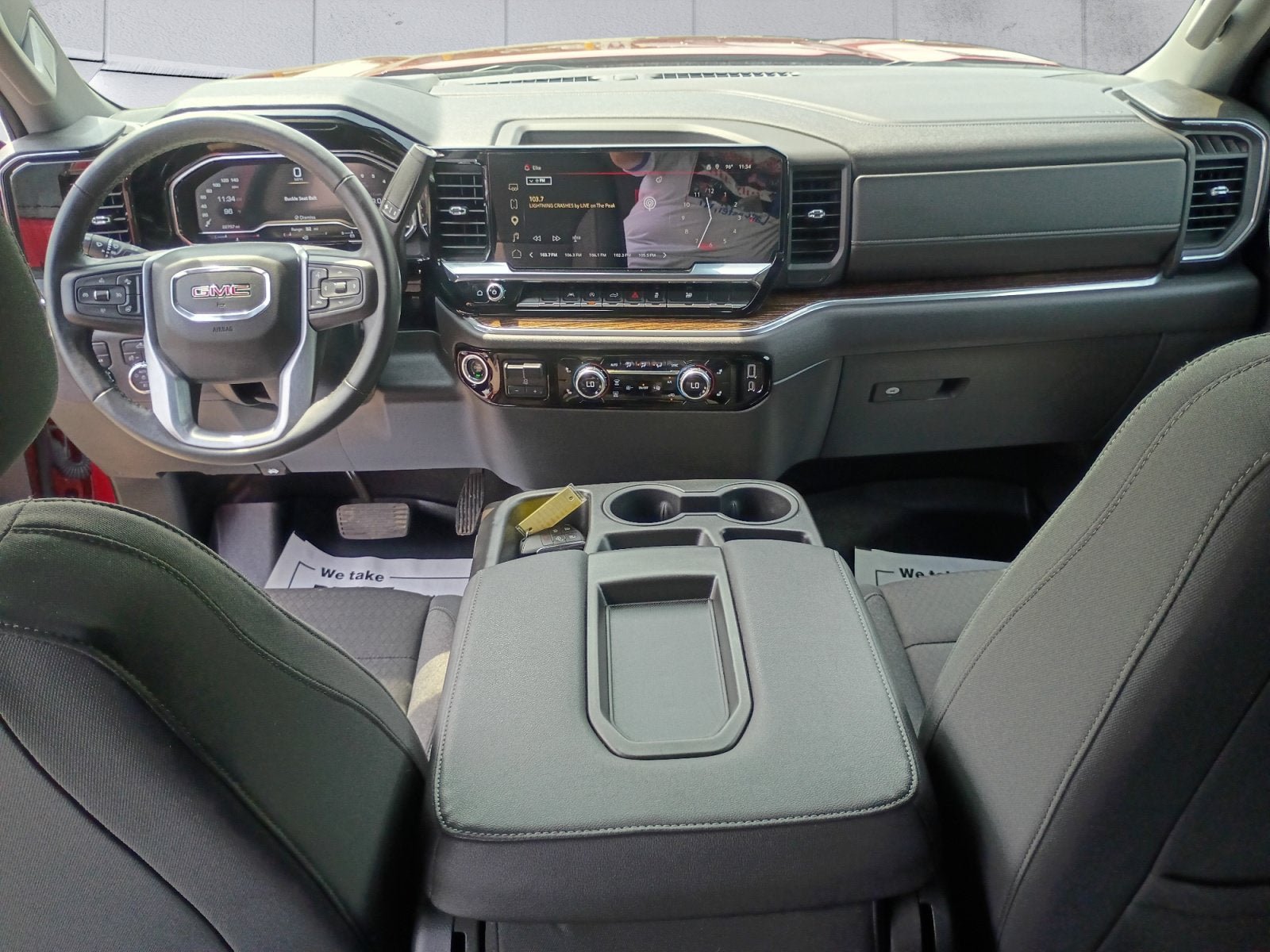 Used 2023 GMC Sierra 1500 Elevation AWD/4WD image 11
