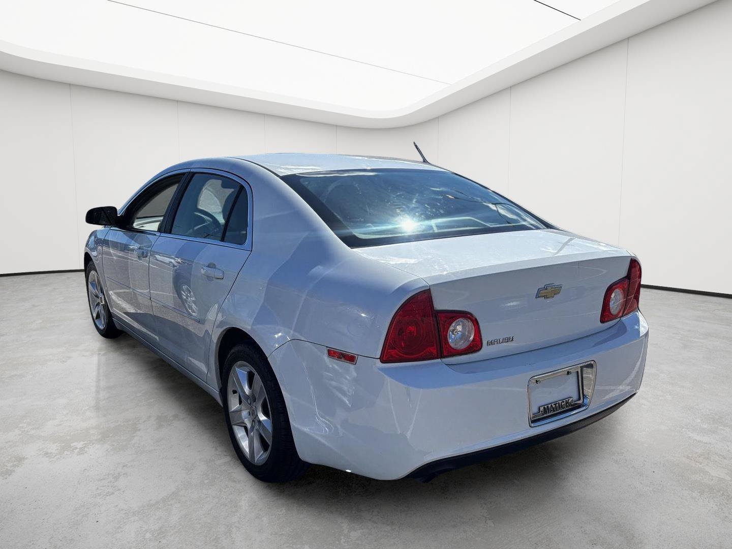 Used 2011 Chevrolet Malibu LS FWD image 6