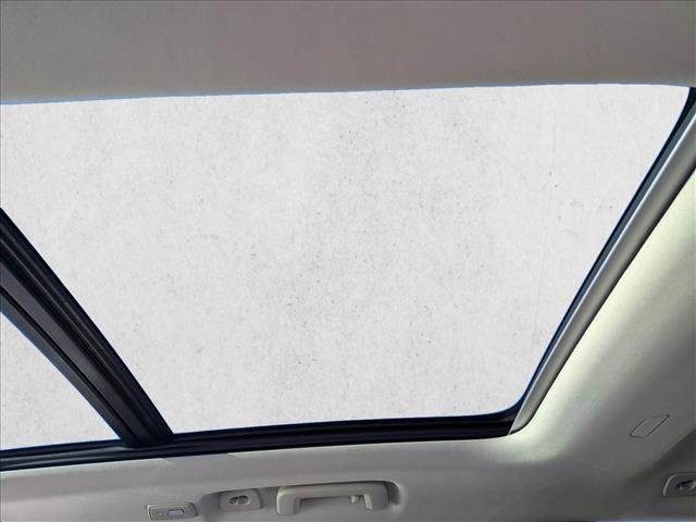 New 2026 Volvo XC90 B5 Plus w/ Protection Package image 18