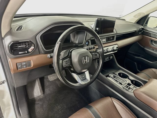 Used 2023 Honda Pilot Elite image 23