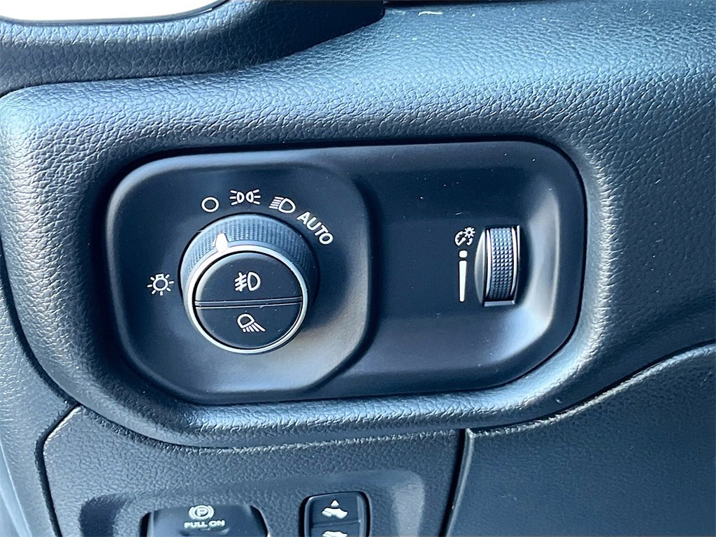 Used 2022 RAM 1500 Big Horn image 10