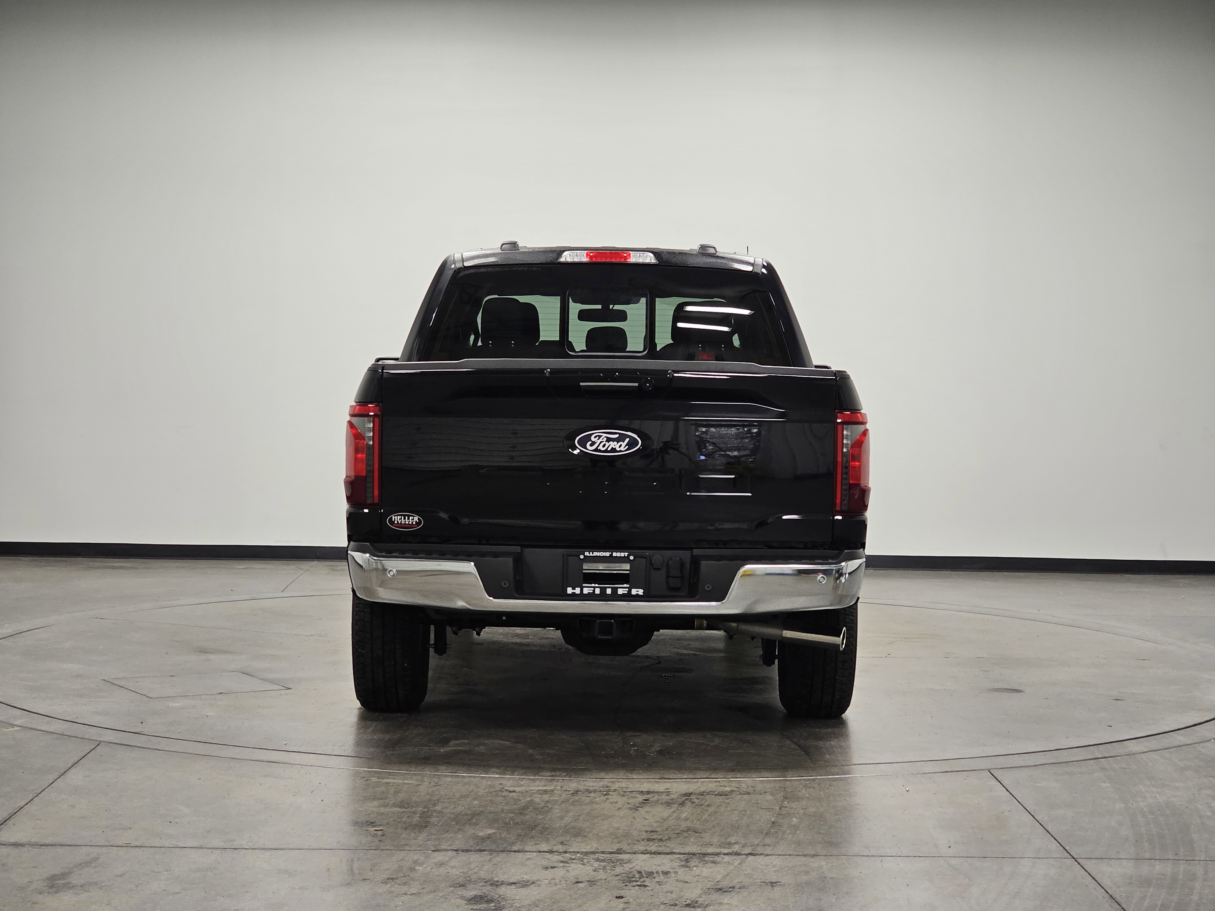 Used 2024 Ford F150 XLT w/ Equipment Group 302A MID image 7