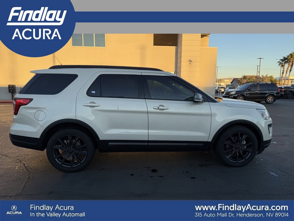 Used 2018 Ford Explorer XLT w/ Equipment Group 202A image 2