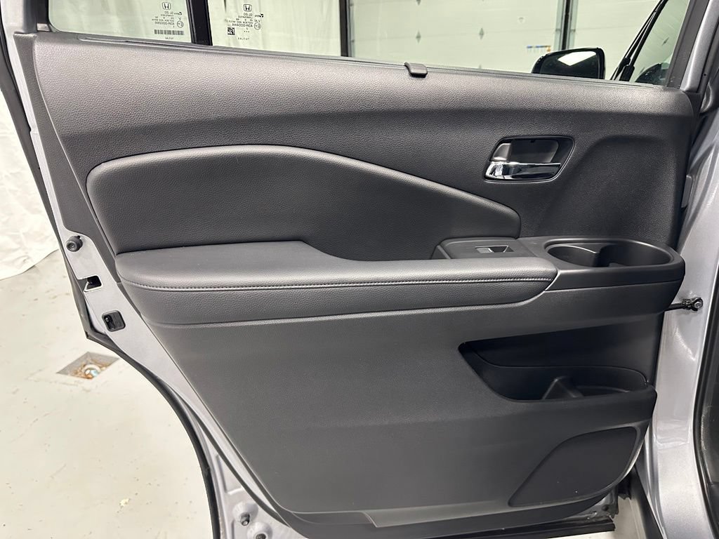 Used 2019 Honda Pilot Elite image 40