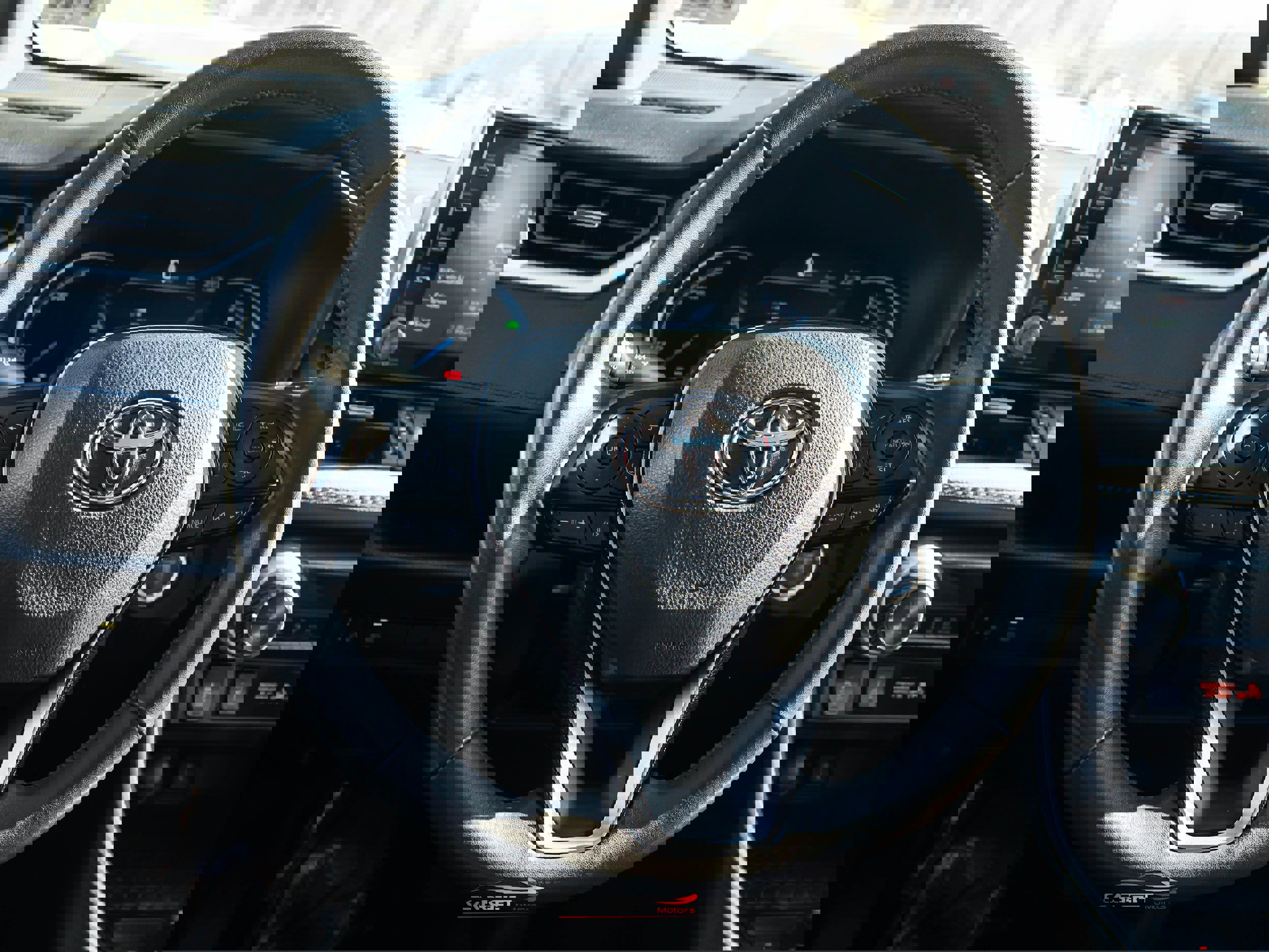 Used 2021 Toyota RAV4 XSE image 23