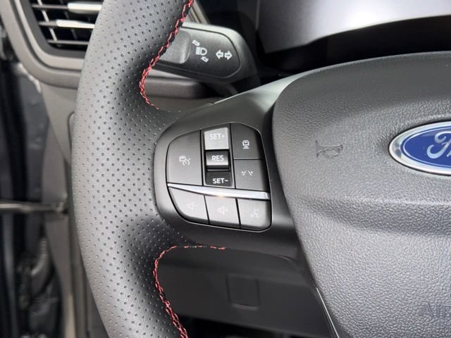 New 2026 Ford Escape ST-Line w/ Tech Pack #1 AWD/4WD image 16