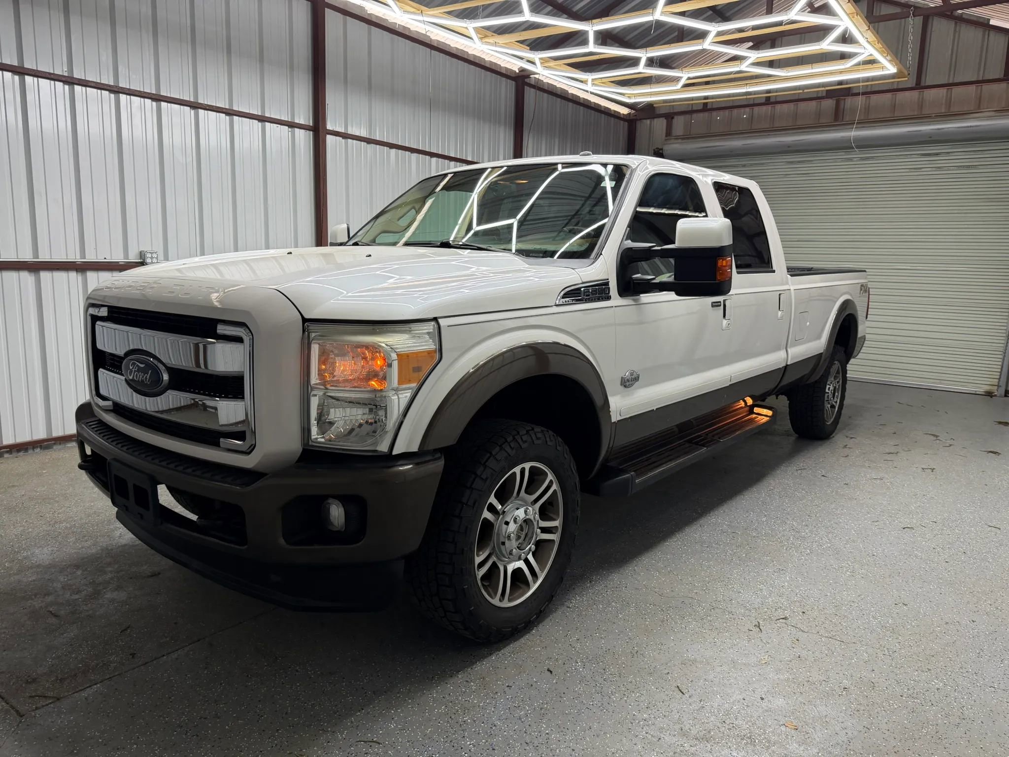 Used 2015 Ford F350 King Ranch AWD/4WD image 3