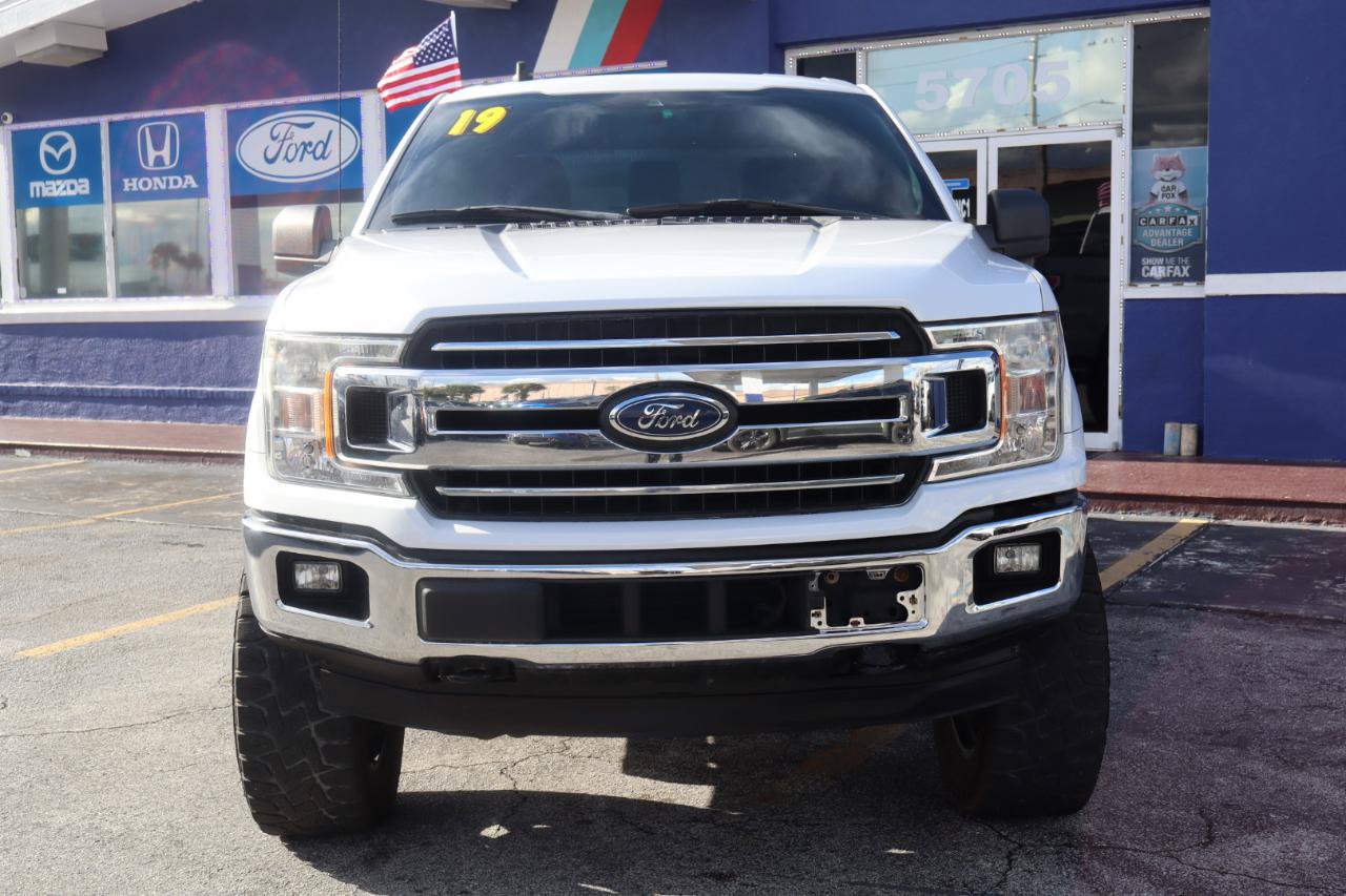 Used 2019 Ford F150 XLT w/ Trailer Tow Package AWD/4WD image 9