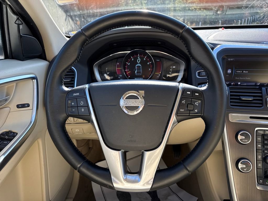 Used 2014 Volvo XC60 3.2 image 18