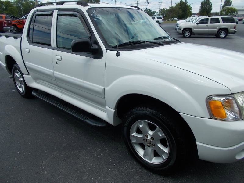 Used 2004 Ford Explorer Sport Trac XLT RWD image 11