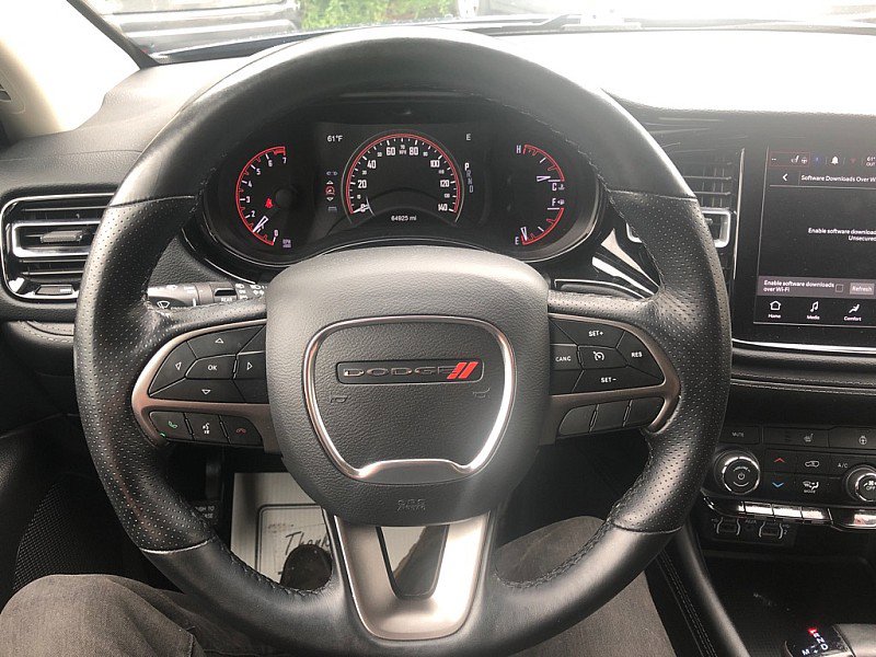 Used 2021 Dodge Durango SXT image 21