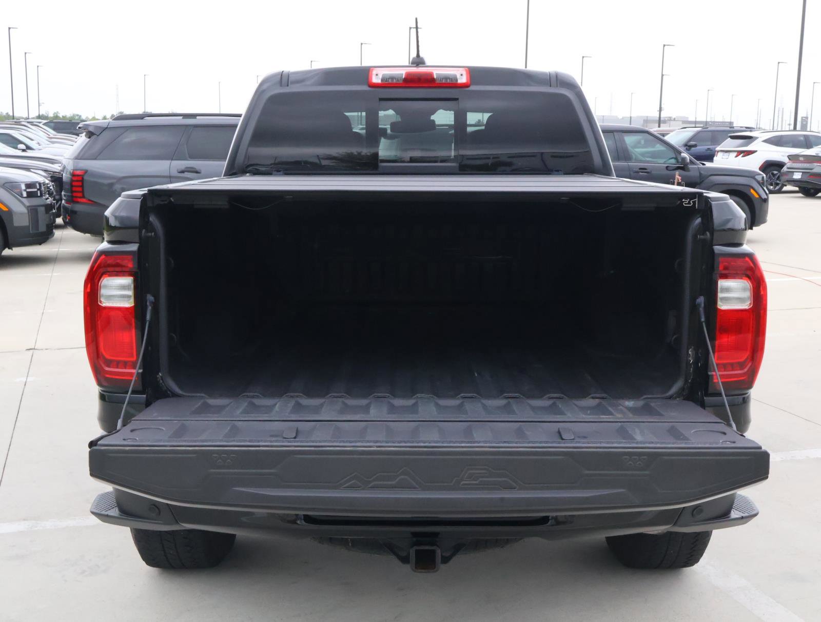 Used 2023 GMC Canyon Denali AWD/4WD image 8