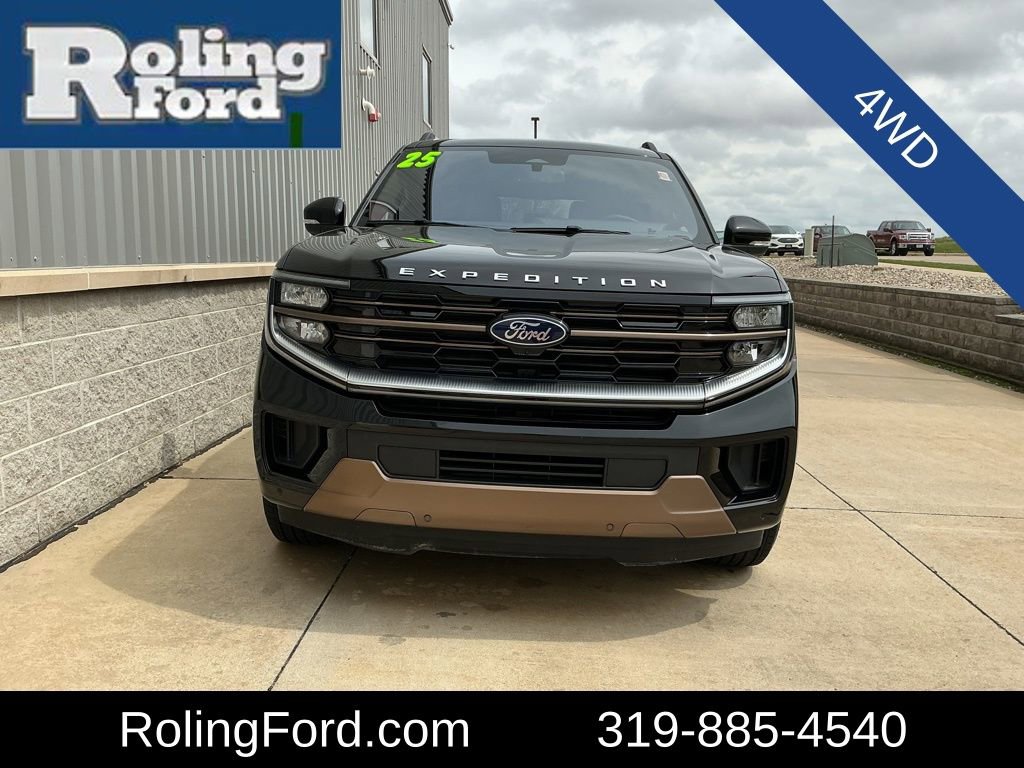 Used 2025 Ford Expedition Max King Ranch AWD/4WD image 4
