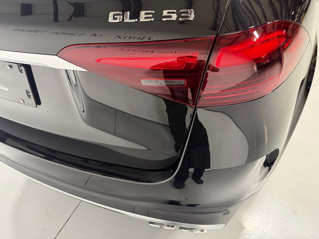 Used 2025 Mercedes-Benz GLE 53 AMG 4MATIC image 14