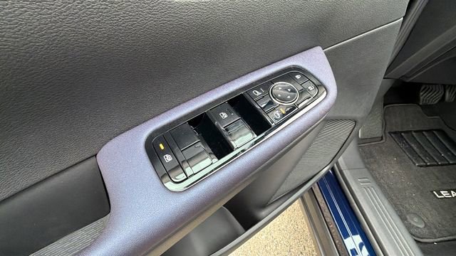 New 2026 Nissan Leaf SV+ w/ Floor Mat Package (SV+) image 20