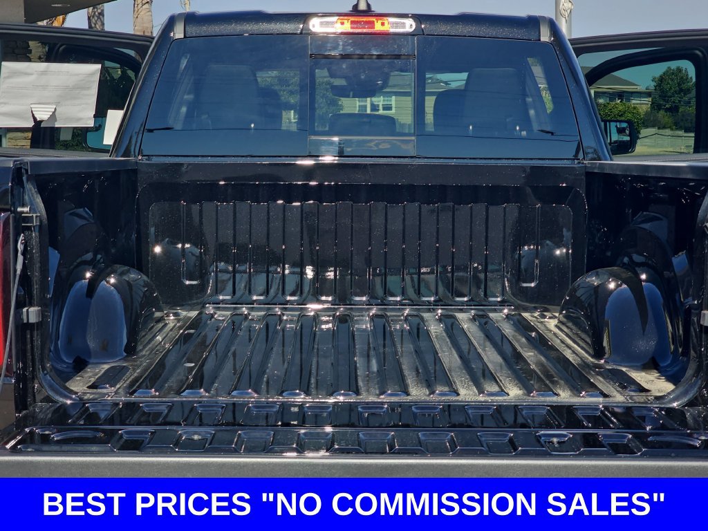 New 2026 RAM 1500 Laramie w/ Night Edition AWD/4WD image 12