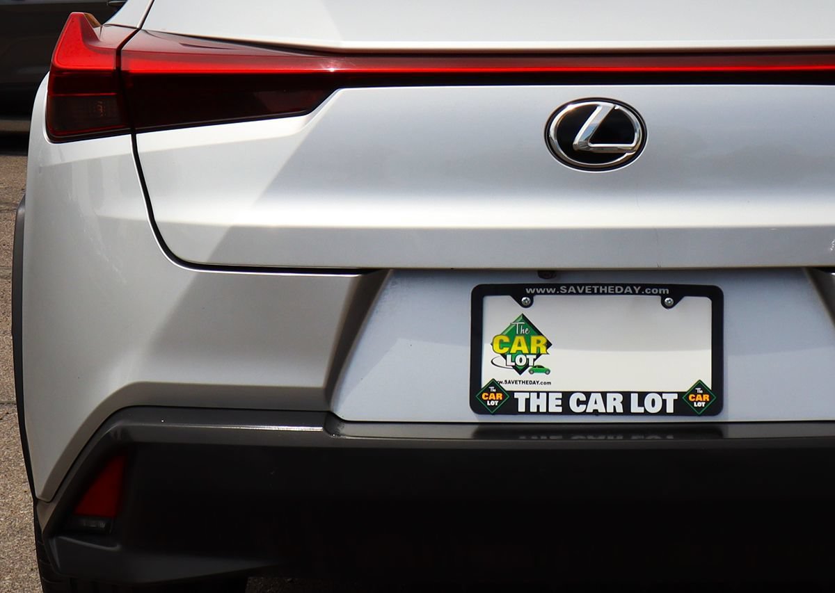 Used 2019 Lexus UX 200 w/ Premium Package FWD image 19