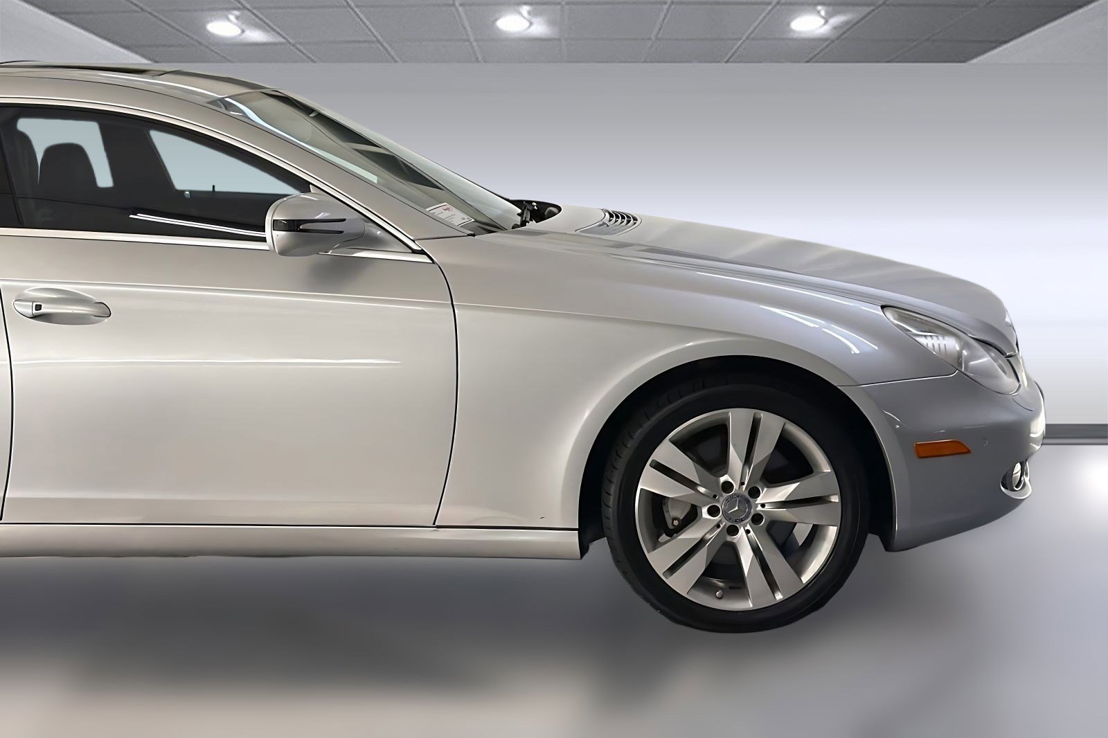 Used 2009 Mercedes-Benz CLS 550 image 21