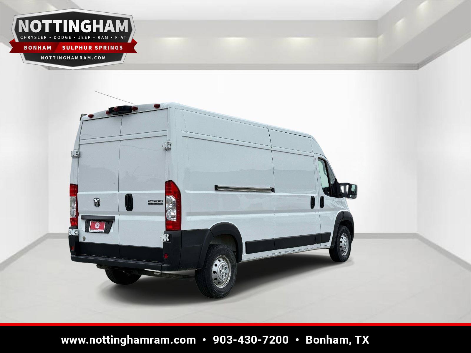Used 2023 RAM ProMaster 2500 FWD image 4