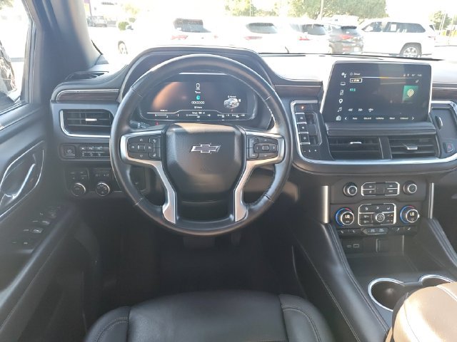 Used 2024 Chevrolet Tahoe Z71 w/ Luxury Package AWD/4WD image 16