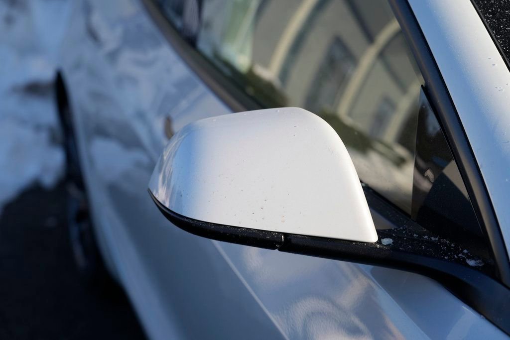 Used 2026 Tesla Model 3 Long Range image 9