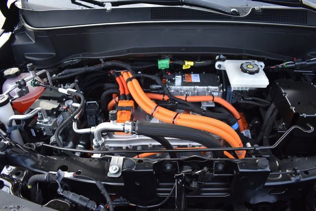 New 2027 Chevrolet Bolt RS w/ Technology Package FWD image 34