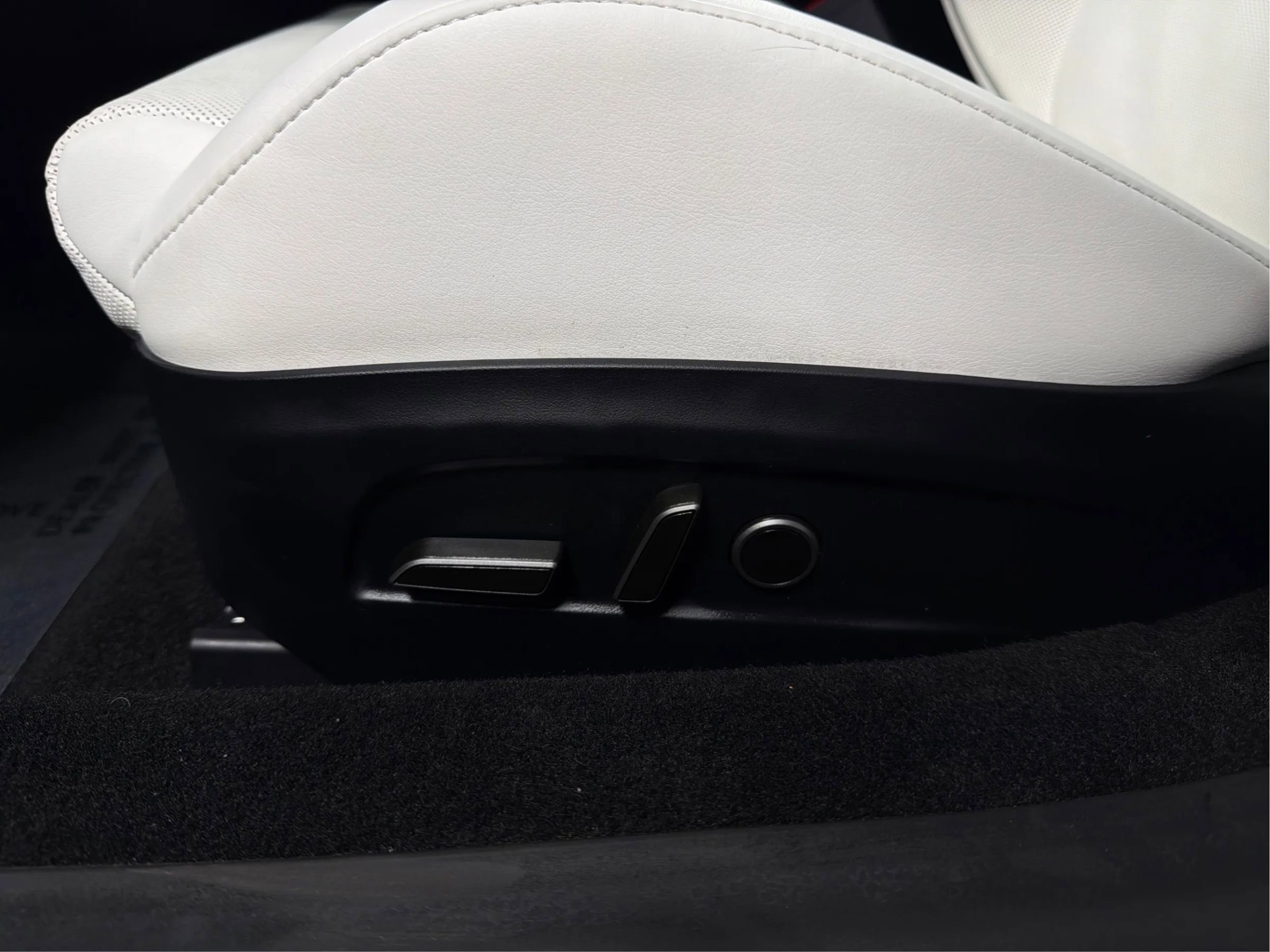Used 2024 Tesla Model 3 Performance image 16