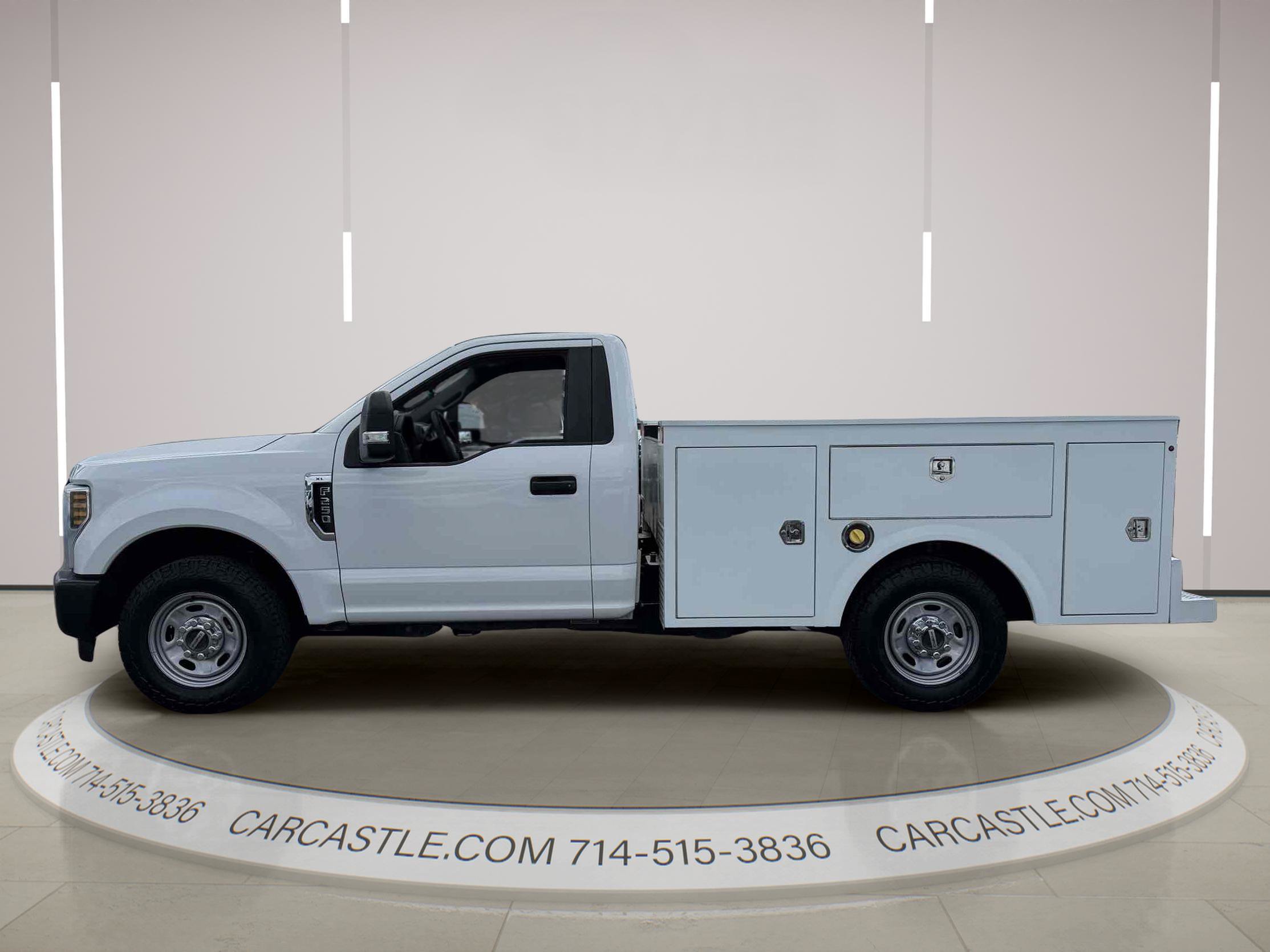 Used 2019 Ford F250 XL w/ Power Equipment Group RWD image 2