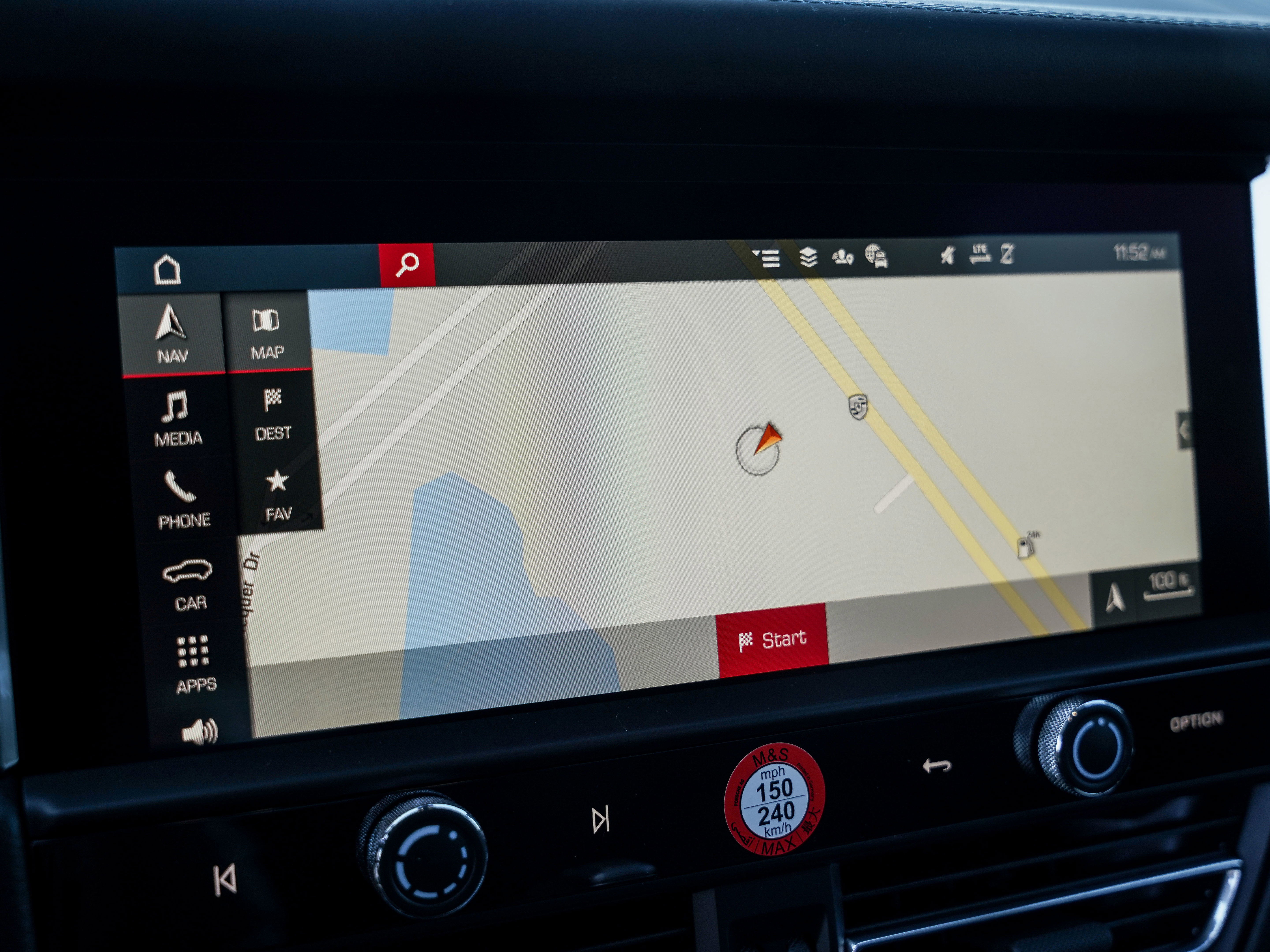 New 2026 Porsche Macan S image 21