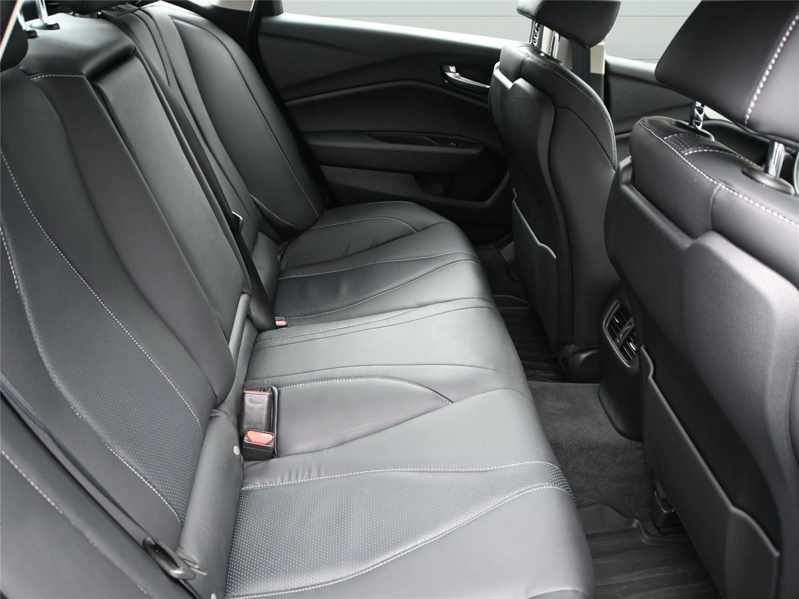 Certified 2023 Acura TLX w/ Technology Package image 17