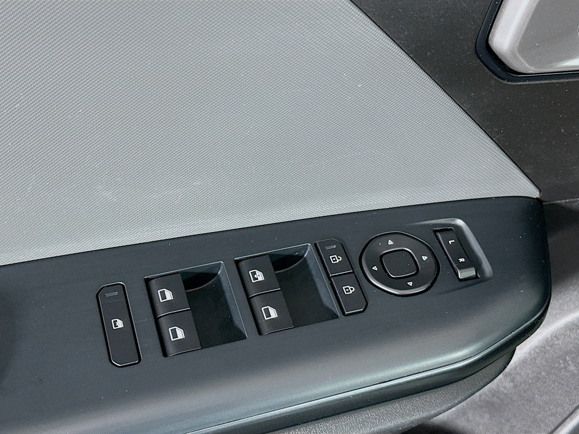 Used 2025 Kia K4 FWD image 15