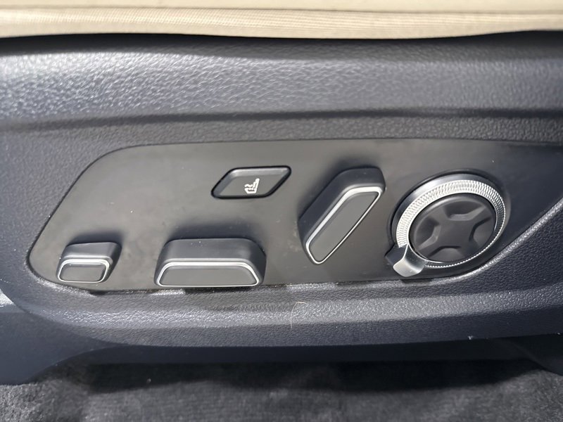 Used 2024 Hyundai Palisade Calligraphy image 24