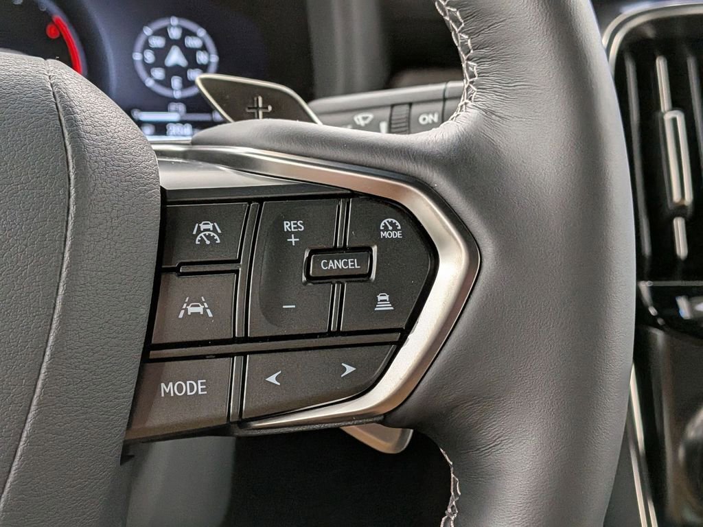 New 2025 Lexus LX 600 4WD w/ Luxury Package image 25