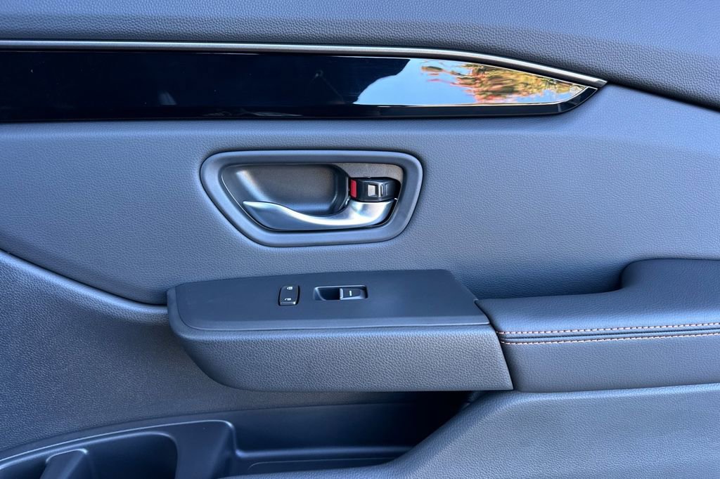 New 2025 Honda Pilot TrailSport image 21